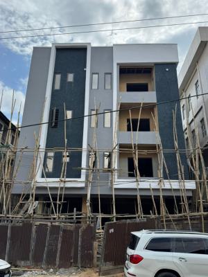 3 Bedroom Apartments, Alagomeji, Yaba, Lagos, Flat / Apartment for Sale