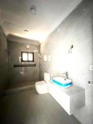 3 Bedroom Apartment with Bq and Pool, Lekki Phase 1, Lekki, Lagos, Lekki Phase 1, Lekki, Lagos, Terraced Duplex for Rent