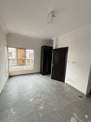 Studio/self Con, Spg Road Before Before Igboefon Traffic Light, Agungi, Lekki, Lagos, Self Contain (single Rooms) for Rent