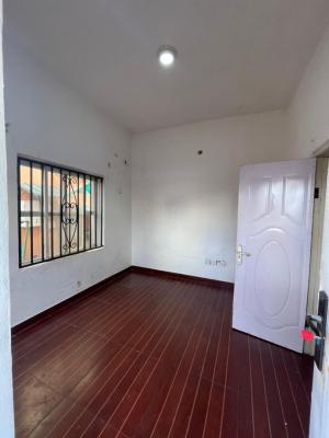 a Room Bq, Chevy View Eatate, Chevron Drive, Lekki, Lagos, Self Contain (single Rooms) for Rent