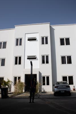 Cozy 3 Bedrooms Apartment, Life Camp, Abuja, Flat / Apartment for Sale