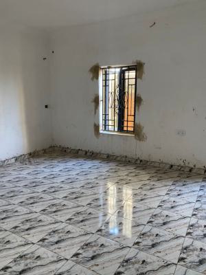 Lovely 2 Bedroom Flat, Alagomeji, Yaba, Lagos, Flat / Apartment for Rent