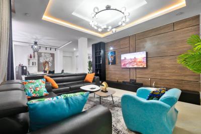 Fully Serviced & Fully Furnished Two (2) Bedroom Apartment with Swimmi, Lekki Phase 1, Lekki, Lagos, Flat / Apartment for Rent