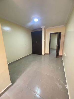 3 Bedroom Terrace + Bq, Lekki Phase 1, Lekki, Lagos, Flat / Apartment for Rent