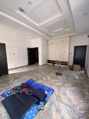 Spacious Master Bedroom, Osapa, Lekki, Lagos, Flat / Apartment for Rent