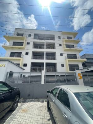 Unfurnished 2 Bedroom Apartment, Lekki Phase 1, Lekki, Lagos, Flat / Apartment for Sale