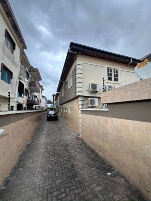 1 Bedroom Apartment (mini Flat, En-suite with Visitors Toilet), Agungi, Lekki, Lagos, Mini Flat (room and Parlour) for Rent