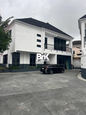 5 Bedrooms Fully Detached House Sitting on 850 Sqm with a Room Bq, Lekki Phase 1, Lekki, Lagos, Detached Duplex for Rent