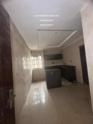 Miniflat + Big Kitchen, Balcony, 2 Toilets, Lekki Phase 1, Lekki, Lagos, Mini Flat (room and Parlour) for Rent