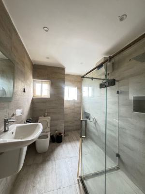 Tastefully Built 2 Bedroom Penthouse, Off Bisola Durosimi Etti, Lekki Phase 1, Lekki, Lagos, Flat / Apartment for Rent