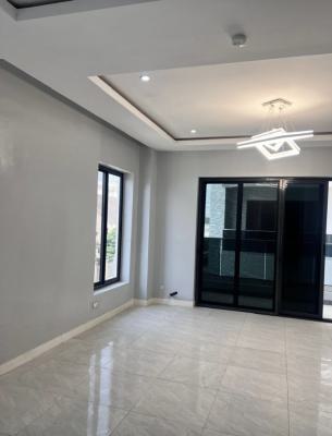 3 Bedroom Apartment, Lekki Phase 1, Lekki, Lagos, Flat / Apartment for Sale