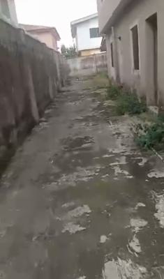 Investor Alert Spacious and Well-built Block of 5 Units of 3-bed Flats, Ipaja, Ipaja, Lagos, Block of Flats for Sale