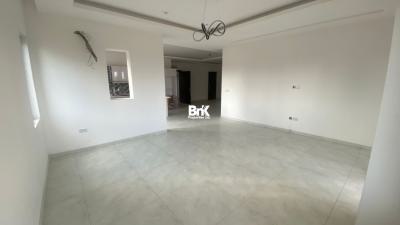 Brand New Spacious 3 Bedroom Apartment with 1 Room Bq, Victoria Island (vi), Lagos, Flat / Apartment for Rent