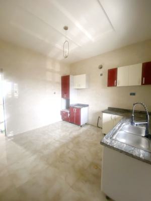 a 2 Bedroom Flat, Olowora, Magodo, Lagos, Flat / Apartment for Rent