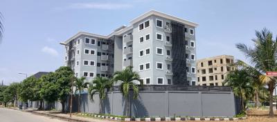 Newly Renovated and Serviced 3 Bedroom Flat with Bq, Off Babatunde Anjous, Lekki Phase 1, Lekki, Lagos, Flat / Apartment for Rent