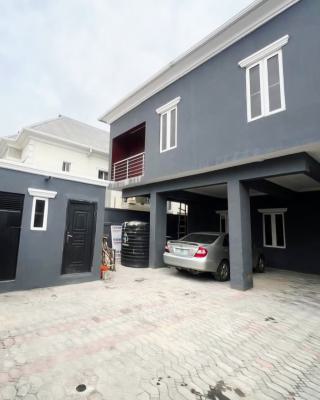 Newly Renovated  2 Bedroom Apartment, Lekki Phase 1, Lekki, Lagos, Flat / Apartment for Rent