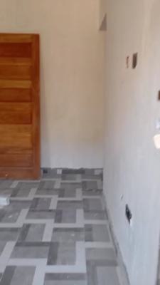 Decent and Newly Built Mini Flat, Oworonshoki, Shomolu, Lagos, Mini Flat (room and Parlour) for Rent