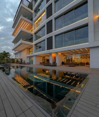 Luxurious Five Bedroom Apartment with a Waterfront, Old Ikoyi, Ikoyi, Lagos, Block of Flats for Sale