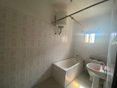 2 Bedrooms Apartment, Ikota Villa Estate, Lekki, Lagos, Flat / Apartment for Rent