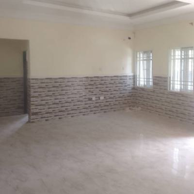 Sharp 3-bedroom Bungalow with 2-units of Self-contain Bq, Extension, Gwarinpa, Abuja, Detached Bungalow for Rent