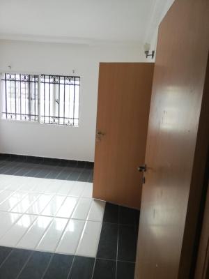 -> Spacious Neat and Well Maintained 4-bedroom Terace Duplex, Ikota, Lekki, Lagos, Terraced Duplex for Rent