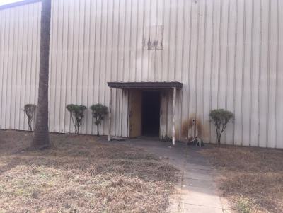 Large Warehouse in a Perfect Location, Adeniyi Jones, Ikeja, Lagos, Warehouse for Sale