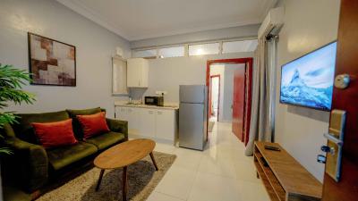 Heristays Footprint One Bedroom Apartment, Awudu Ekpekha St. Off Admiralty Way, Lekki Phase 1, Lekki, Lagos, Flat / Apartment Short Let