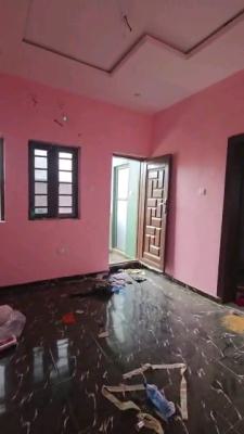 Standard and Executive Mini Flat, Fadeyi, Shomolu, Lagos, Mini Flat (room and Parlour) for Rent