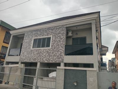 3 Bedroom  Flat, Commercial Avenue, Sabo, Yaba, Lagos, Flat / Apartment for Rent
