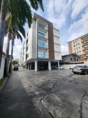 2 Bedrooms Apartment with Washing Machine and Ac., Adeola Odeku, Victoria Island (vi), Lagos, Flat / Apartment for Rent