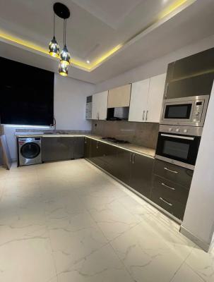 Exclusive Service 3 Bedroom Apartment with  Bq Fitted Kitchen/rooms, Lekki Lagos, Ikate, Lekki, Lagos, House for Rent