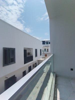 a 2 Bedrooms Flat, Ologolo, Lekki, Lagos, Block of Flats for Sale