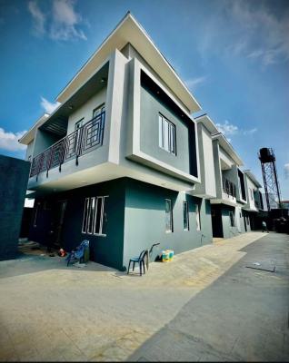 Nice and Spacious 2 Bedroom Apartment, Allen Avenue Ikeja Lagos, Ikeja, Lagos, Flat / Apartment for Sale