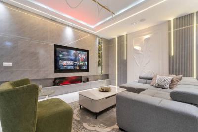 3 Bedrooms Flat Bungalow, All E Suite  with  Another Visitors Toilet, Lekki Phase 1, Lekki, Lagos, Flat / Apartment Short Let