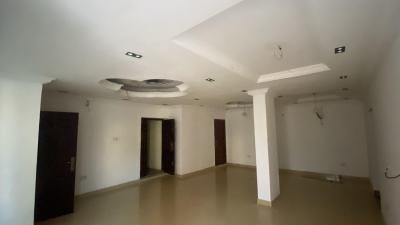 Newly Built 3 Bedrooms Apartment, Alagomeji, Yaba, Lagos, Flat / Apartment for Rent