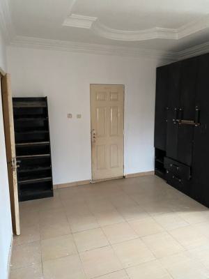 3 Bedroom Flat Apartment Ground Floor at Olowora, Olowora, Olowora, Magodo, Lagos, Flat / Apartment for Rent