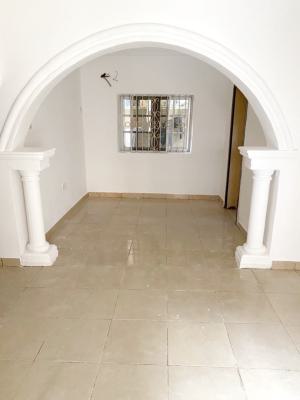 a Well Maintained Spacious 3 Bedroom Flat, Olowora, Omole Phase 2, Ikeja, Lagos, Flat / Apartment for Rent