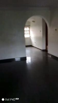 Decent & Spacious 3 Bedroom Apartment  (upstairs), Adeniyi Jones, Adeniyi Jones, Ikeja, Lagos, Flat / Apartment for Rent