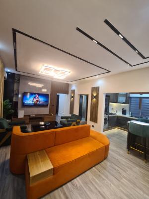 2 Bedroom Apartment, Lekki Phase 1, Lekki, Lagos, Flat / Apartment Short Let