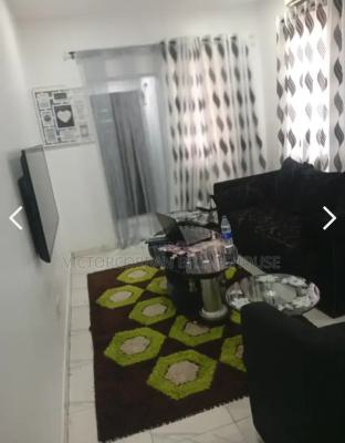 One Bedroom Apartment for Air B and B, Gra Phase 2, Magodo, Lagos, Mini Flat (room and Parlour) Short Let