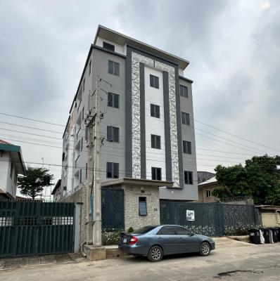 Very Spacious Lovely 3 Bedroom Apartment with Bq, Yaba, Lagos, Flat / Apartment for Sale