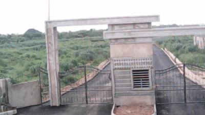Dry Land with C of O Title in an Estate — Bluestone Estate, Mowe Town, Ogun