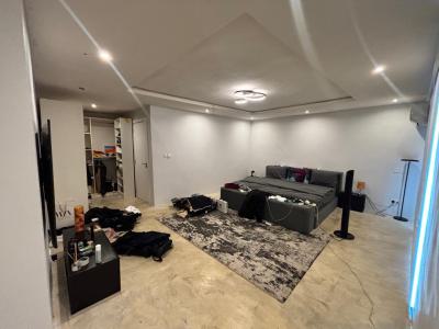 Massive 3 Bedrooms Plus Bq  Fitted Kitchen, Pentfloor, 24hrs Power, By Richmond Estate, Ikate, Lekki, Lagos, Flat / Apartment for Sale