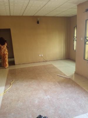 Lovely 3 Bedroom Flat, Off Cole Street By Olufemi, Surulere, Lagos, Flat / Apartment for Rent