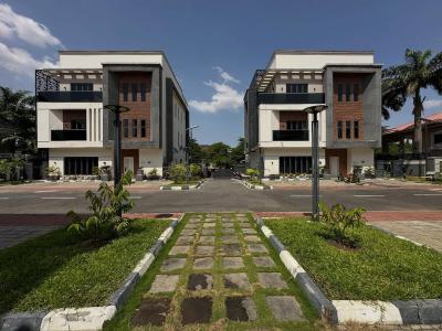 4 Units of 5bedroom Detached Duplex with Elevator,  Pool and Bq, Utako, Abuja, Detached Duplex for Sale
