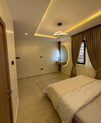 1-bedroom Apartment, Surulere, Lagos, Flat / Apartment for Sale