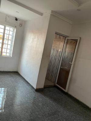 Clean Spacious Mini Flat Upstairs, Off Oseni Lawanson Surulere, Lawanson, Surulere, Lagos, Mini Flat (room and Parlour) for Rent