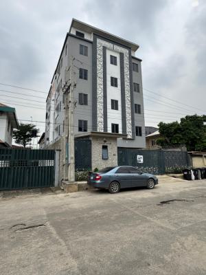 Very Spacious Lovely 3 Bedroom Apartment with Bq, Yaba, Lagos, Flat / Apartment for Sale