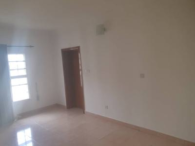 Serviced Two Bedroom Flat, Lekki Phase 1, Lekki, Lagos, Flat / Apartment for Rent