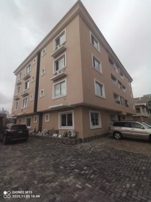 Exquisite 3bedroom Apartment with Bq at Lekki Phase 1, Off Babatunde Anjous Lekki Phase 1, Lekki Phase 1, Lekki, Lagos, House for Rent